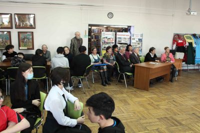 Узники фашизма поделились своей историей с молодым поколением