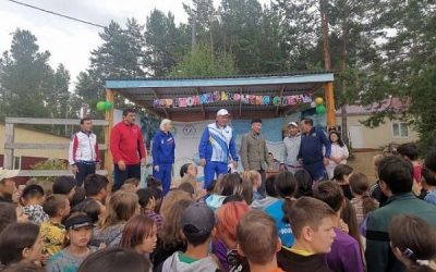 Дети из Украины получили заряд бодрости на «Зарядке со звездой» на Байкале