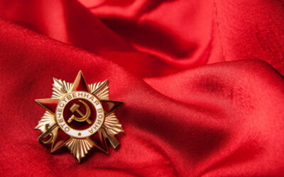 С Днём Великой Победы!