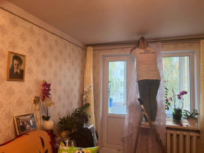 <a href="https://dvestnik.ru/obshhestvo/12564-volonteryi-okazal-adresnuyu-pomoshh-byivshej-maloletnej-uznicze">Волонтеры оказали адресную помощь бывшей малолетней узнице</a>